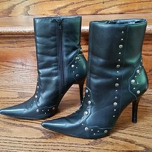 Bandolino leather studded boots